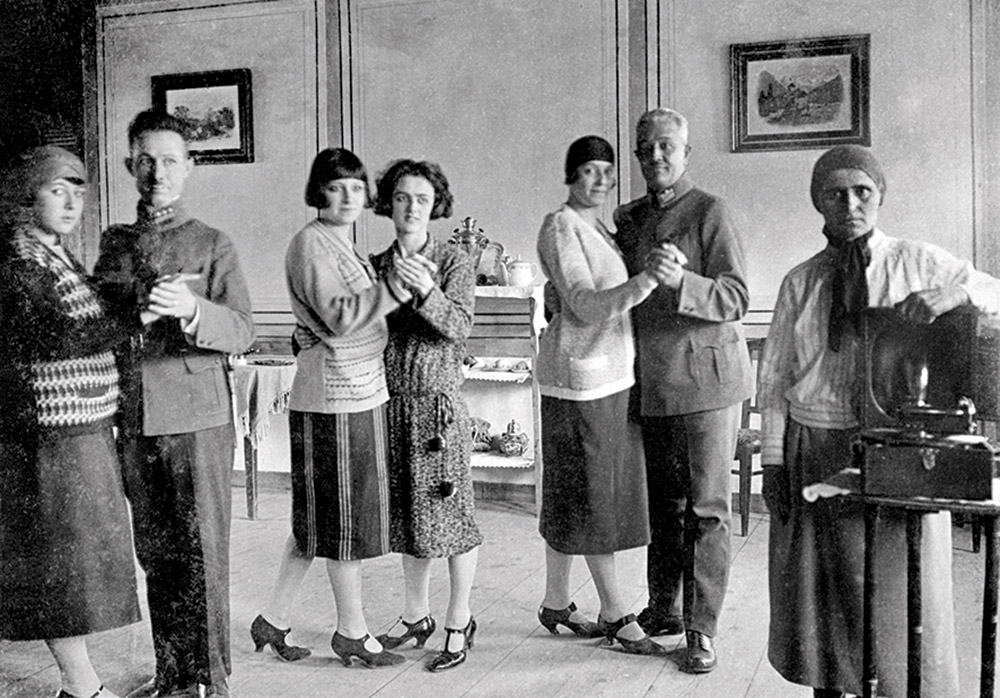 Atatürk'ün Cumhuriyetle ilgili düşünceleri Atatürk'ün Cumhuriyetle ilgili düşünceleri